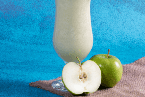 Read more about the article Apple Celery Smoothie